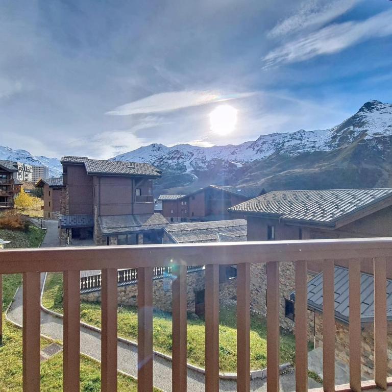 Spacieux 3P avec Balcon et Piscine proche des Pistes - FR-1-344-1253 - Appartement - 12