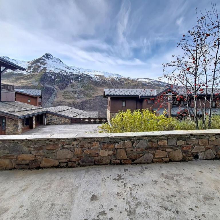Appartement spacieux 3 pièces proche des pistes avec terrasse, piscine et parking - FR-1-344-1249 - Appartement - 11