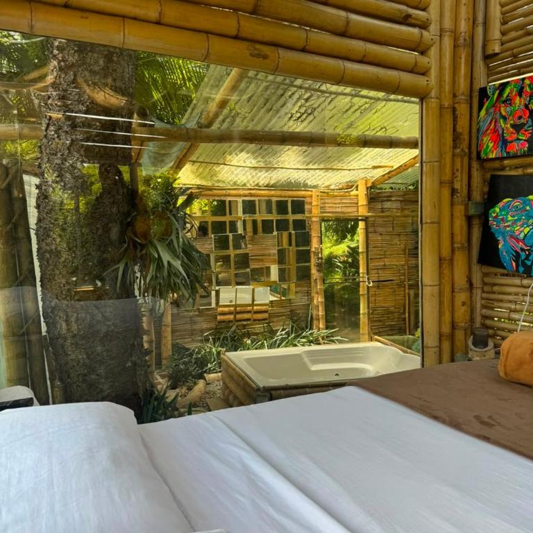 BioHotel Ecohouse - Suite con bañera de hidromasaje - Cama extragrande - 6