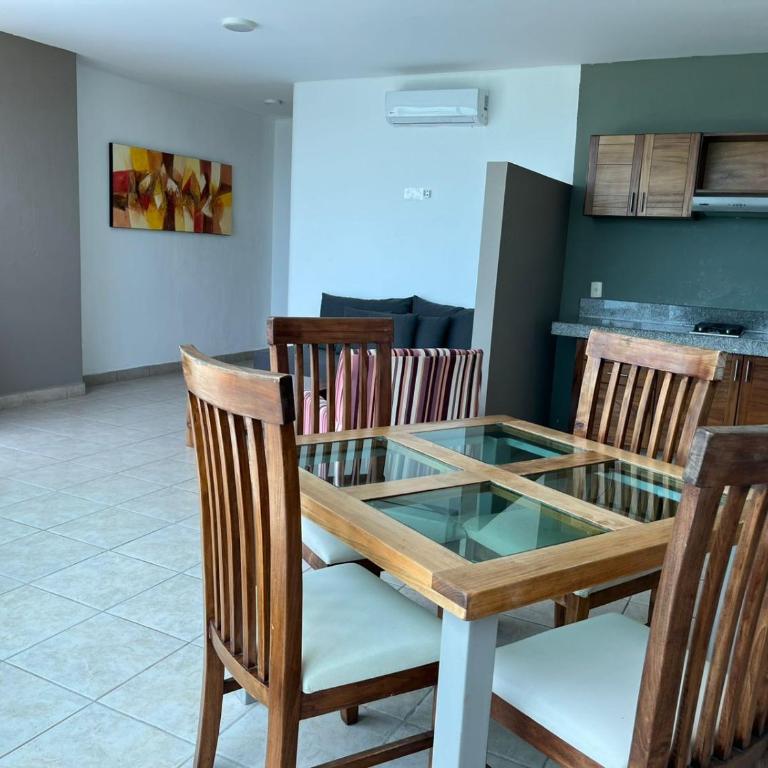 Banderas Suites - Apartamento de 1 dormitorio con vistas al mar - 16
