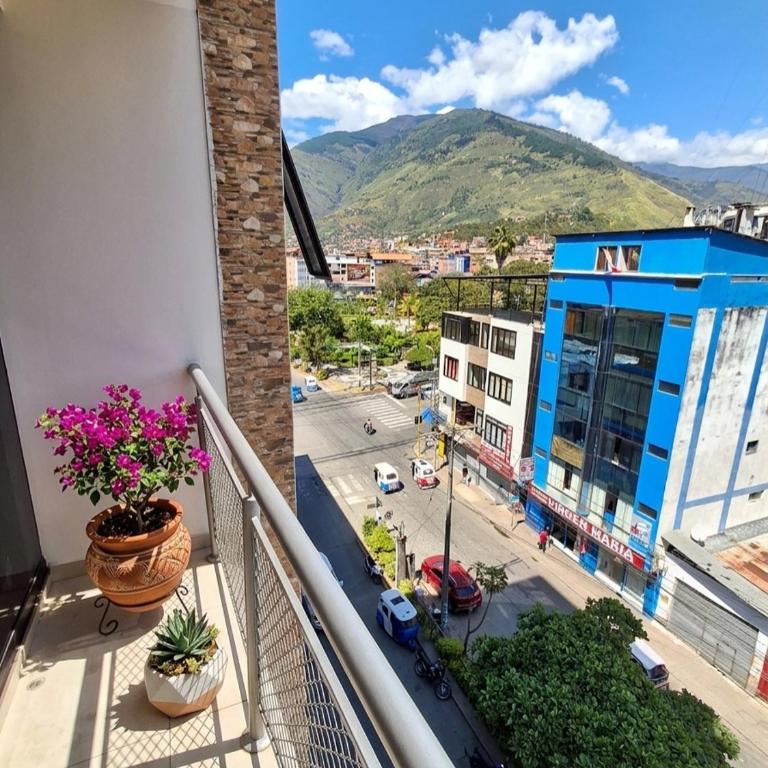 Departamento amoblado en el corazón de Quillabamba - Apartamento de 2 dormitorios - 8