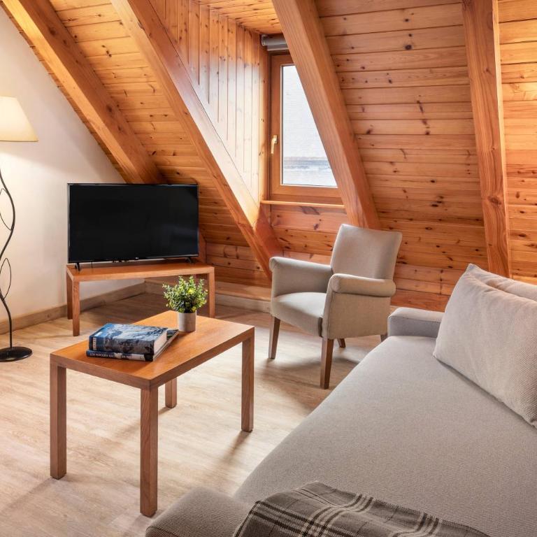 Vielha Val d'Arán, Affiliated by Meliá Hotel - Suite Dúplex (2 adultos + 1 niño) - 4