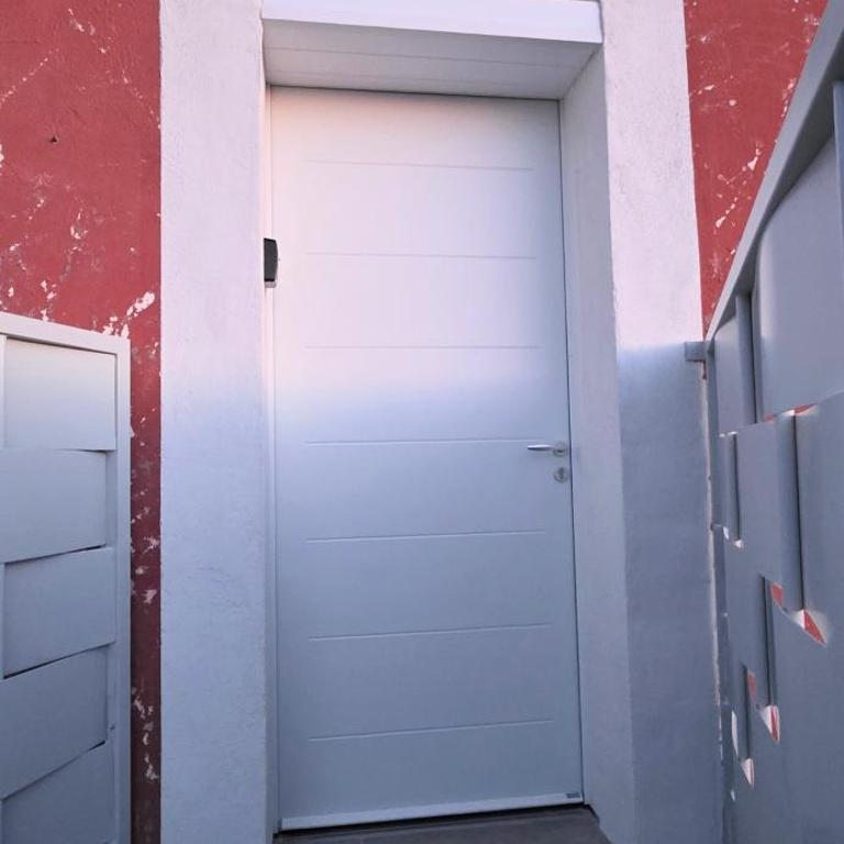 Le Barcarès - gîte "Carlit" climatisé 2 chambres pour 6 personnes, à 10 mns à pied de la plage et du village de Noël, avec place de parking - Apartamento de 2 dormitorios - 17