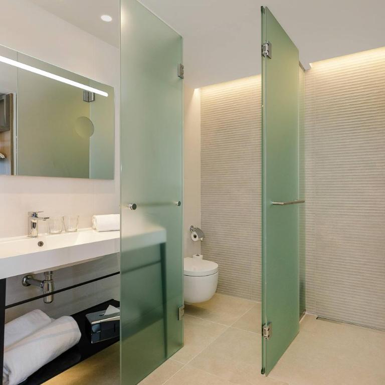 SOL by Meliá Torremolinos Don Marco - Adults Recommended - Superior Room Front Sea - 3