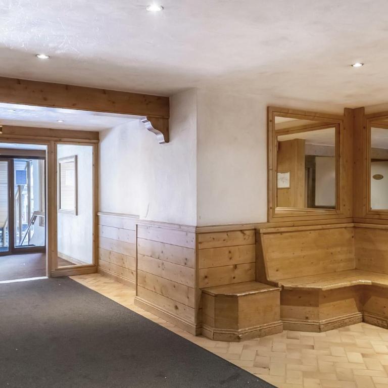 Résidence Roche Blanche - VAL THORENS location: studio pour 2 personnes dans le centre (résidence roche blanche) MAE-9114 - Monolocale - 15