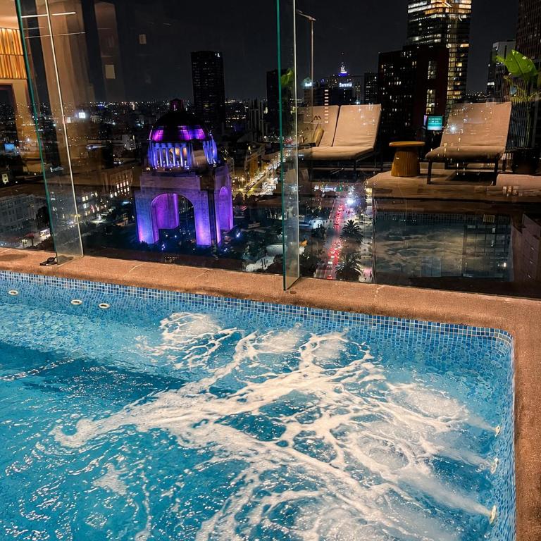 Depto Premium con Alberca, Gym, Spa y Más Cerca del Monumento a la Revolución - Apartamento de 1 dormitorio - 1