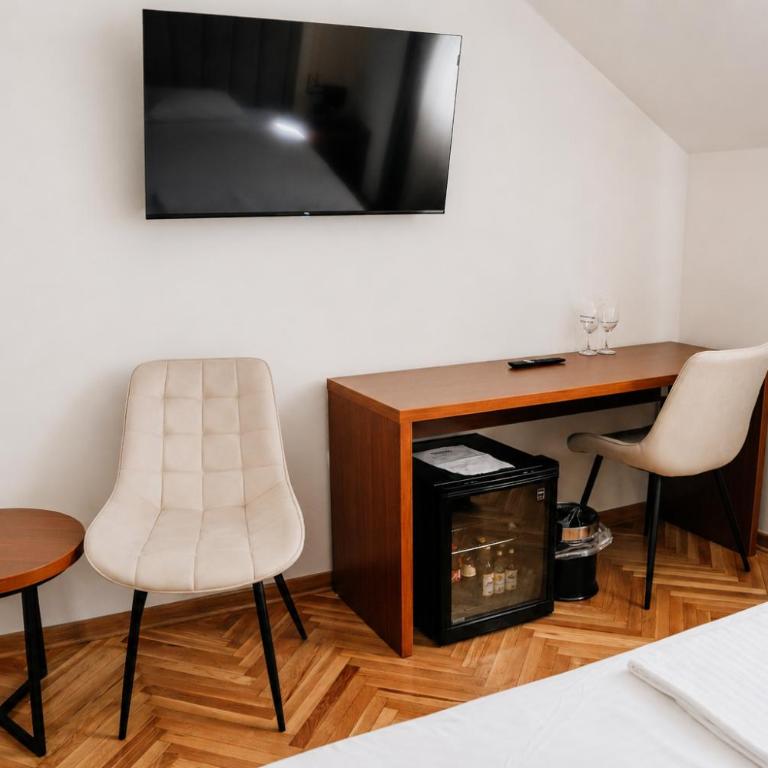 Hotel Sucevic Garni - Chambre Double Deluxe - 2