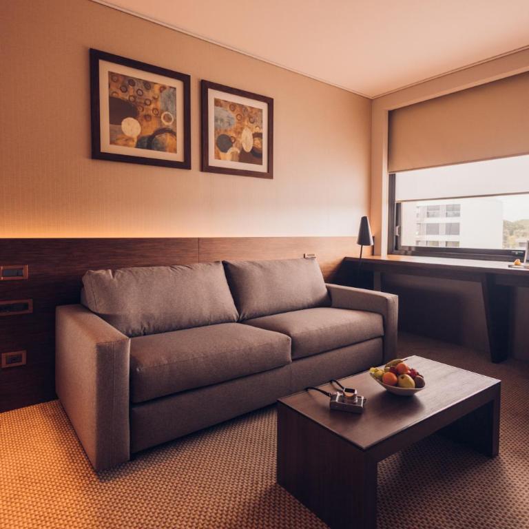 Crowne Plaza Geneva by IHG - Suite 1 Chambre - 2