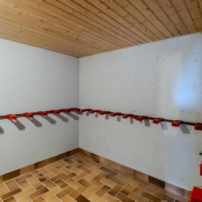 Refuge, au pied des pistes, vue lac et montagnes - Appartement 3 Chambres avec Vue sur l'Eau - 33