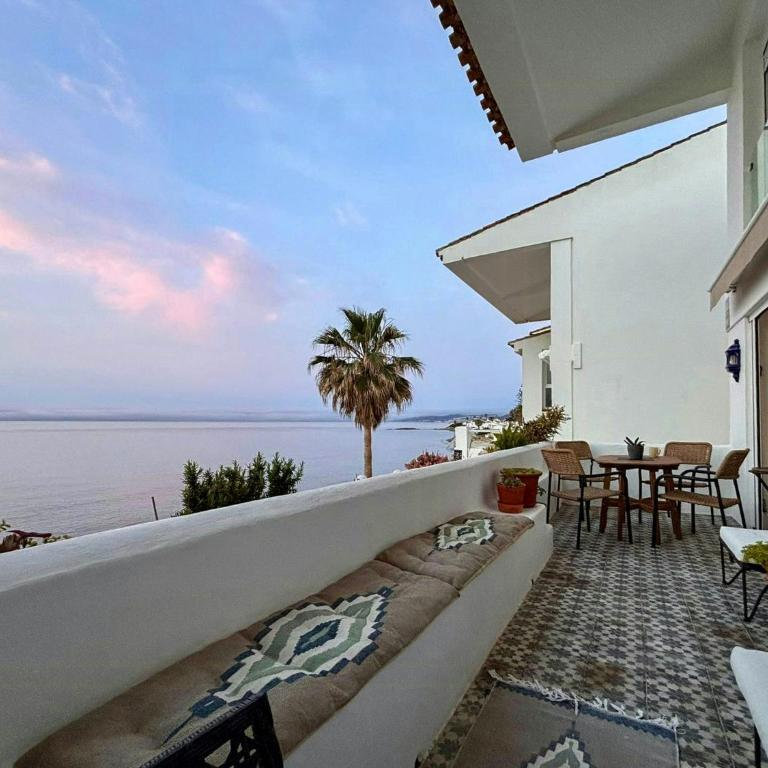 Designer duplex facing the sea in Estepona - Apartment - 1