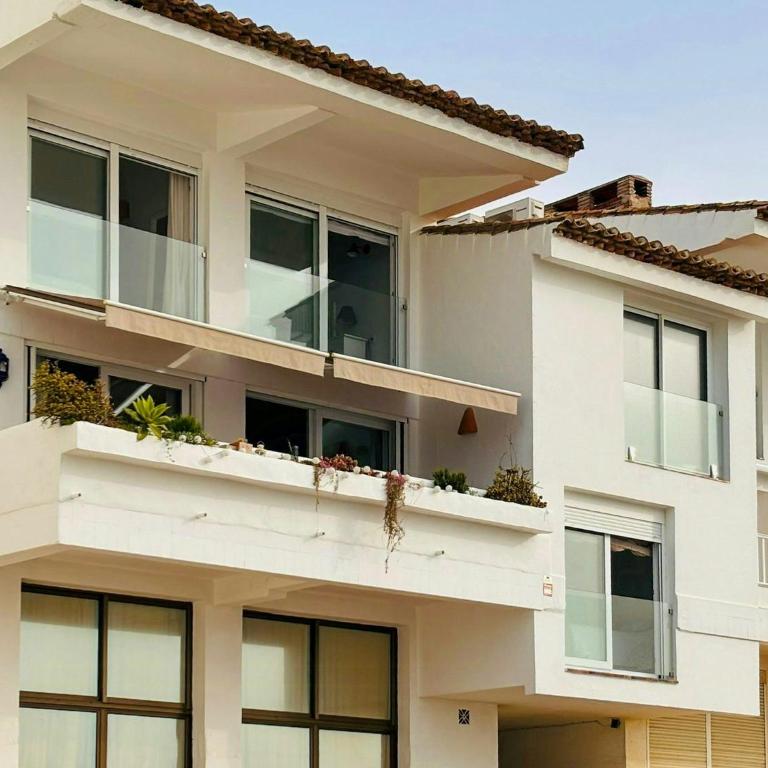 Designer duplex facing the sea in Estepona - Apartment - 26