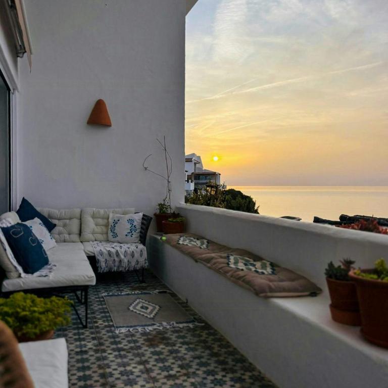 Designer duplex facing the sea in Estepona - Apartment - 30