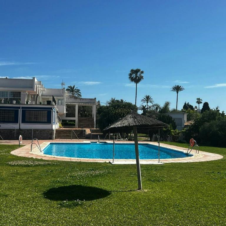 Designer duplex facing the sea in Estepona - Apartment - 33