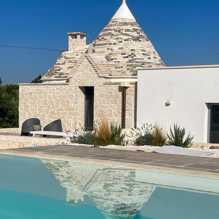 Trullo with infinity pool amid olive groves - Casa Vacanze - 1