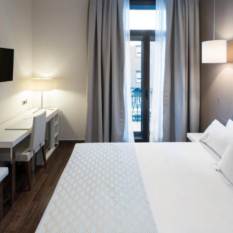 Catalonia Ramblas 4* Sup - Single Room - 3