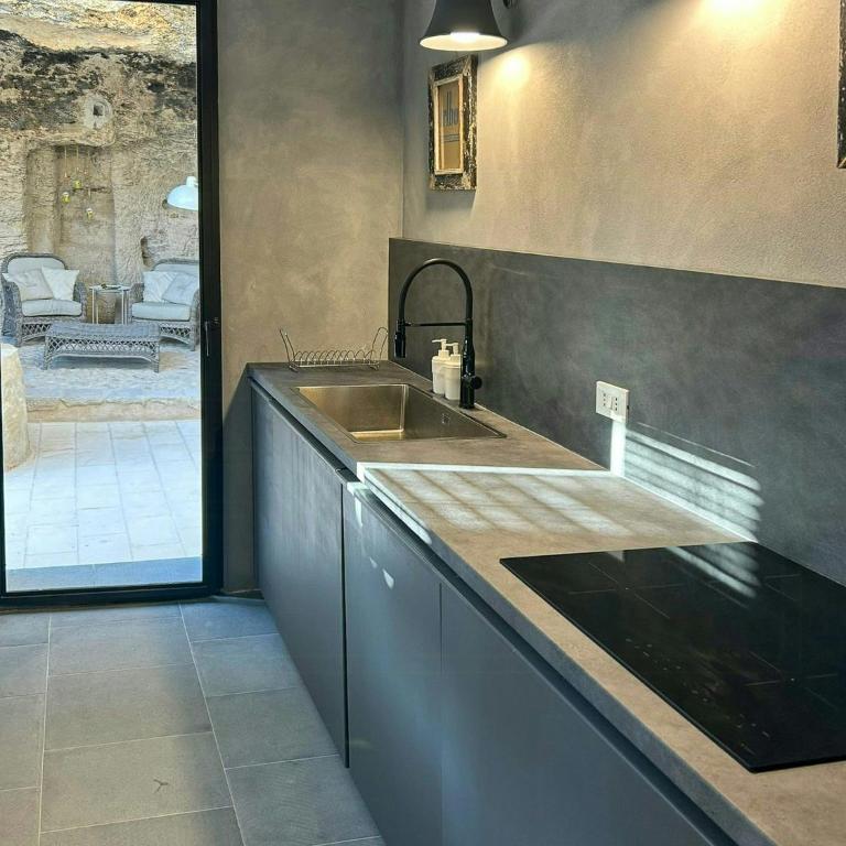 Small Villa Carved into the Noto Stone - Casa Vacanze - 5