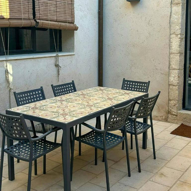 Small Villa Carved into the Noto Stone - Casa Vacanze - 22