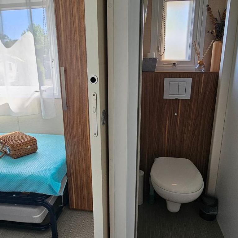 Mobil-home Évasion Valras tout confort 40 m2 - Camping Les Sables du Midi Valras-Plage - Bungalow mit 3 Schlafzimmern - 48