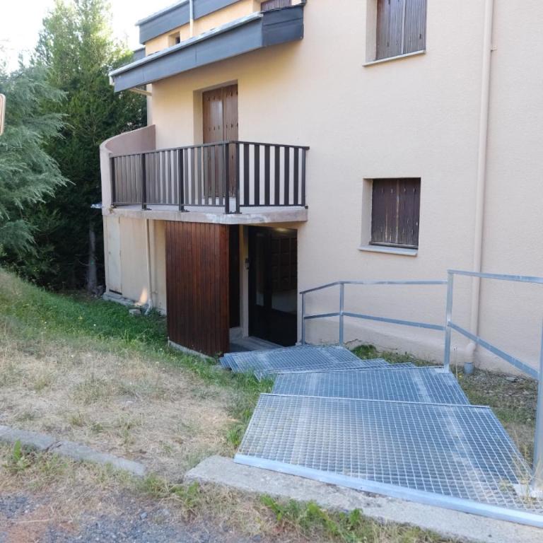Joli Studio avec jardin - Apartment - 26