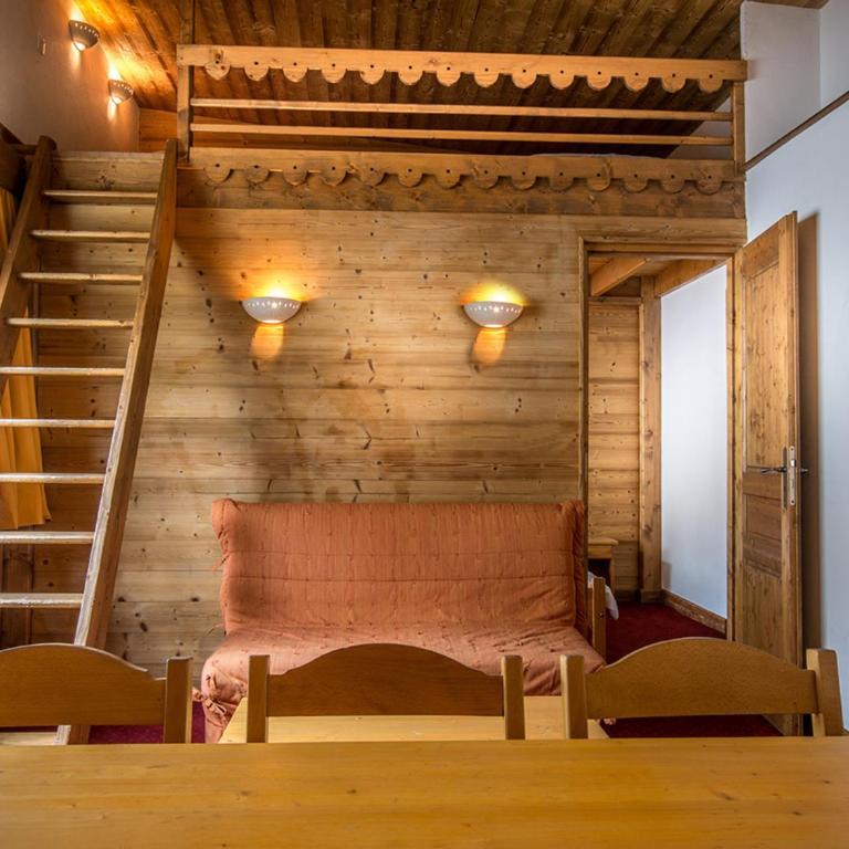 Superbe appartement au centre, proche pistes & commerces, 6 pers, WIFI - Appartement 1 Chambre - 10