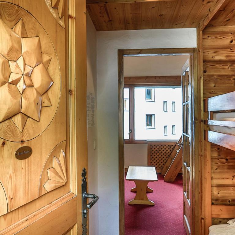 Superbe appartement au centre, proche pistes & commerces, 6 pers, WIFI - Appartement 1 Chambre - 11