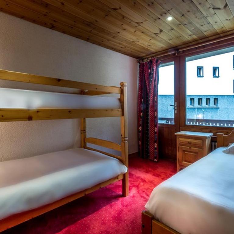 Appartement centre-ville, proche pistes, 10 pers, WiFi - Appartement 3 Chambres - 10