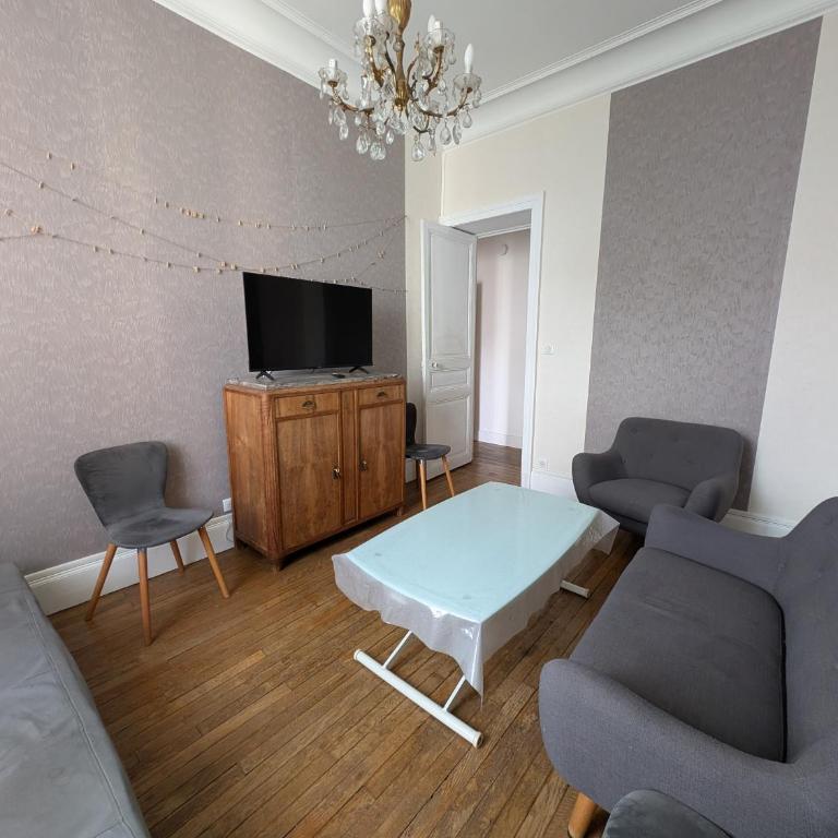 F2 Jean Jaurès - Appartement 1 Chambre - 12