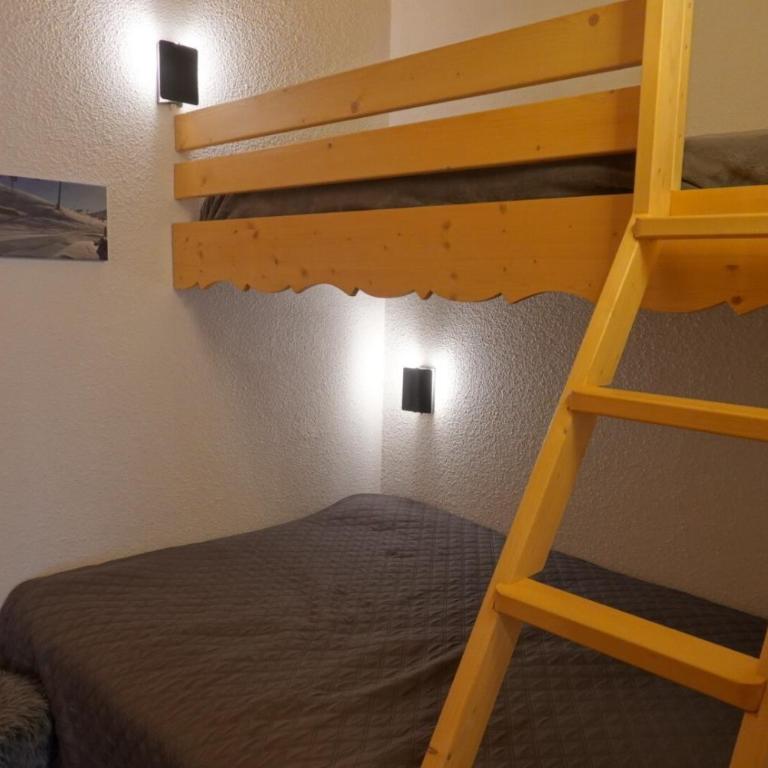 Residence Hotel Aiguille Rouge - Studio pour 4 personnes à Arc 2000 ski aux pieds, au centre de la station, près des commerces, du bowling et de la patinoire MAE-7104 - Studio - 9