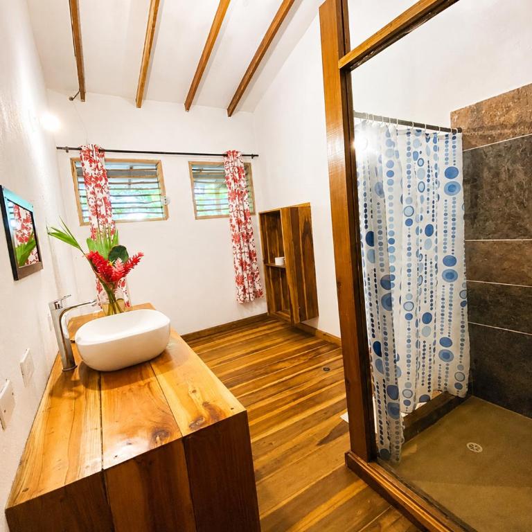 Finca Carpe Diem Ecolodge - Deluxe Family Room - 3