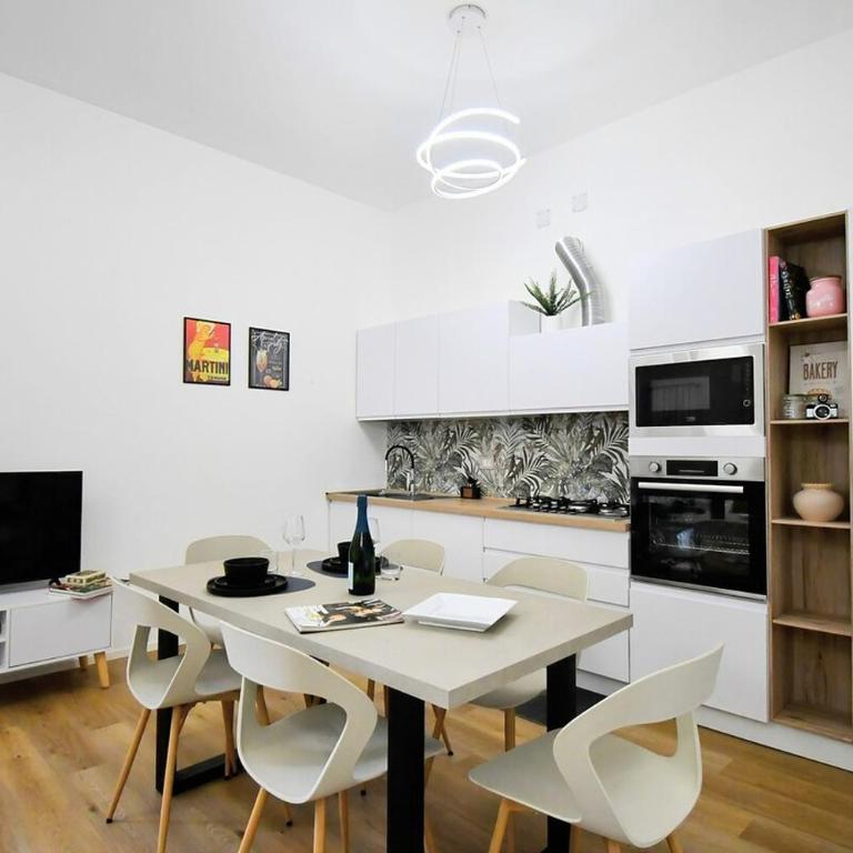 Carlotta's Place -- 10 Min Bus to Venice, Secured Free Parking - Appartamento Superior con 2 Camere da Letto - 17