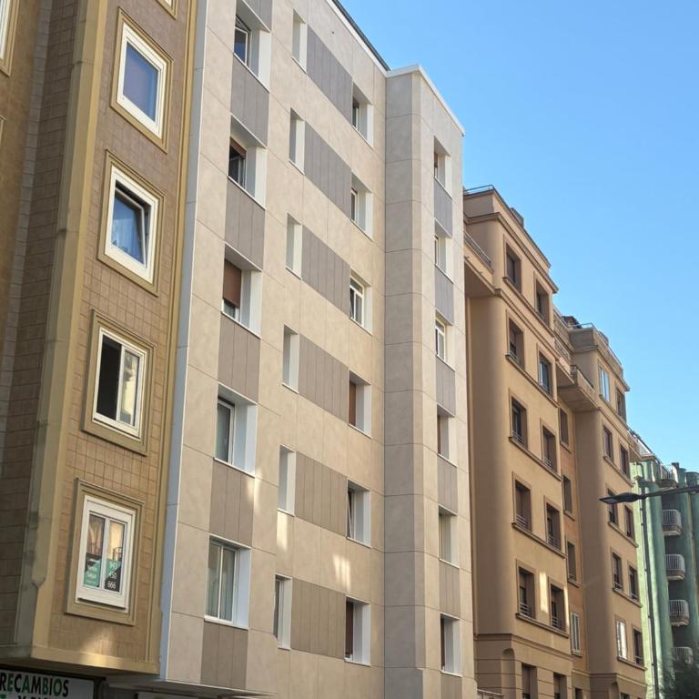Zurriola Beach - NO PARTY AT HOME - NO FIESTAS EN CASA - 150 meters to Zurriola Beach - size 75m2 - Two-Bedroom Apartment - 13