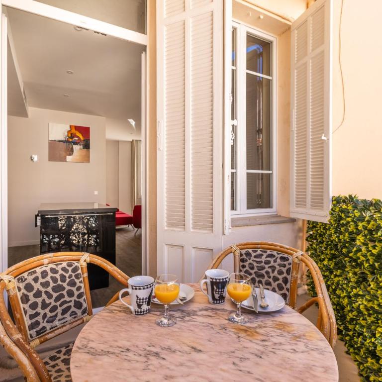 2 Chambres BALCON- FORVILLE-MEYNADIER A2B106 - Appartement 2 Chambres avec Balcon - 13