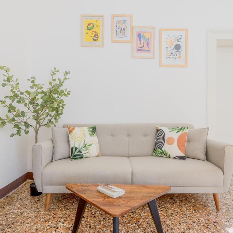 Maison My Rialto -160sqm Near Rialto Bridge - Grand Canal Glimpse Balcony - Appartamento con 2 Camere da Letto e Balcone - 11