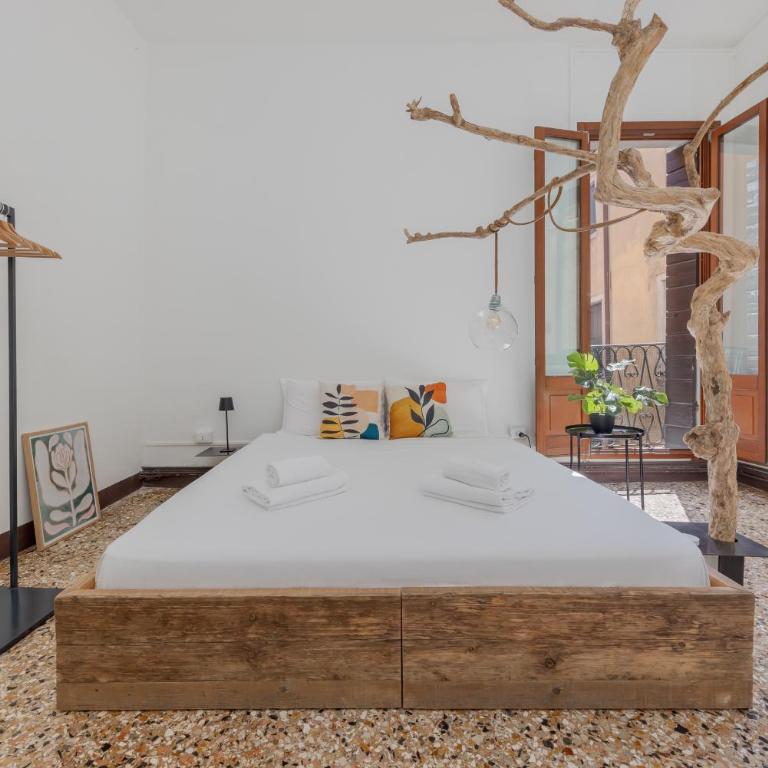 Maison My Rialto -160sqm Near Rialto Bridge - Grand Canal Glimpse Balcony - Appartamento con 2 Camere da Letto e Balcone - 24