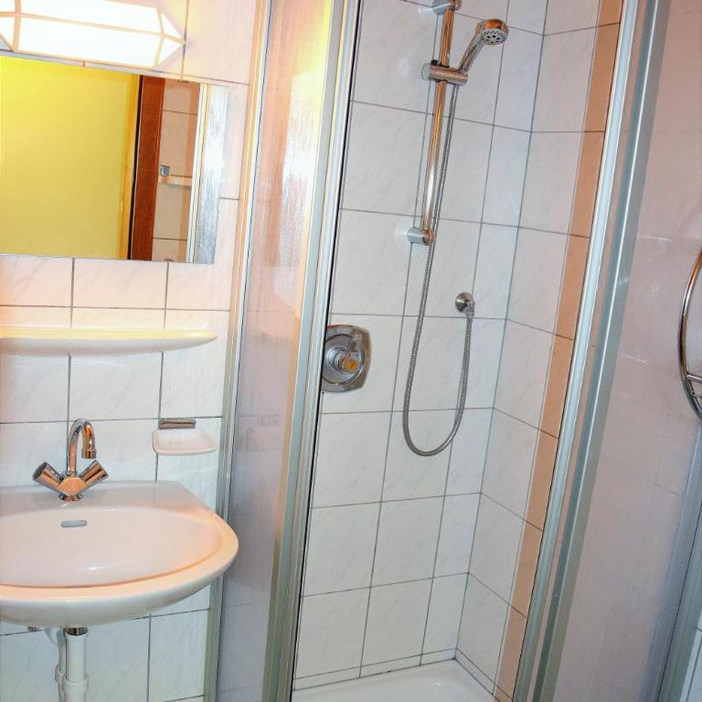 Tennladen Apartments - Apartment mit 2 Schlafzimmern und Balkon - 28