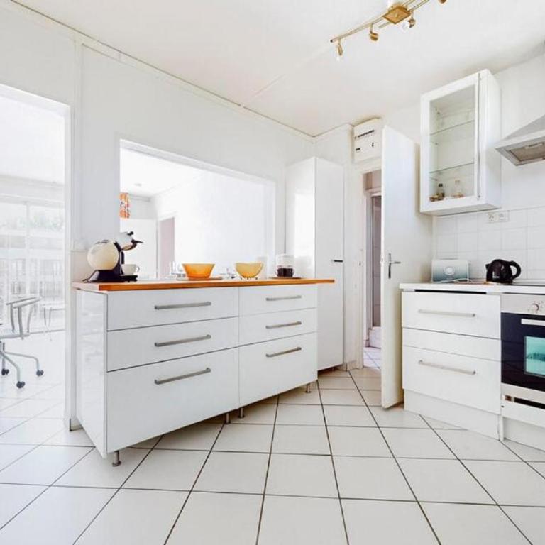 LIMOGES, en résidense avec stassionemen, à 10minut CHU , A20 , RN141 - Appartement 2 Chambres - Vue sur Jardin - 2