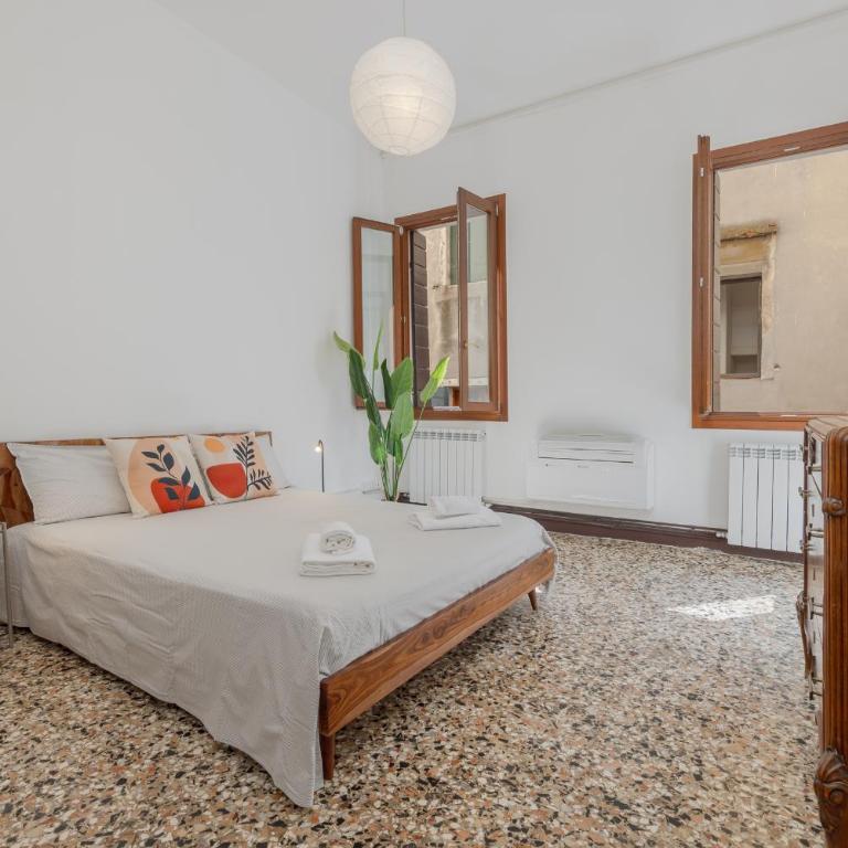 Maison My Rialto -160sqm Near Rialto Bridge - Grand Canal Glimpse Balcony - Appartamento con 2 Camere da Letto e Balcone - 18