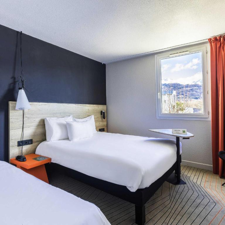 Ibis Styles Crolles Grenoble A41 - Dreibettzimmer - 4