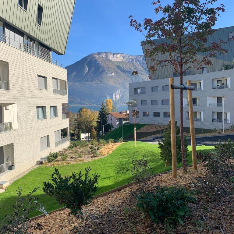 Pépites Suites - LA SCENE DU LAC - Deux pièces haut de gamme avec garage privée - Appartement 2 Chambres - 2