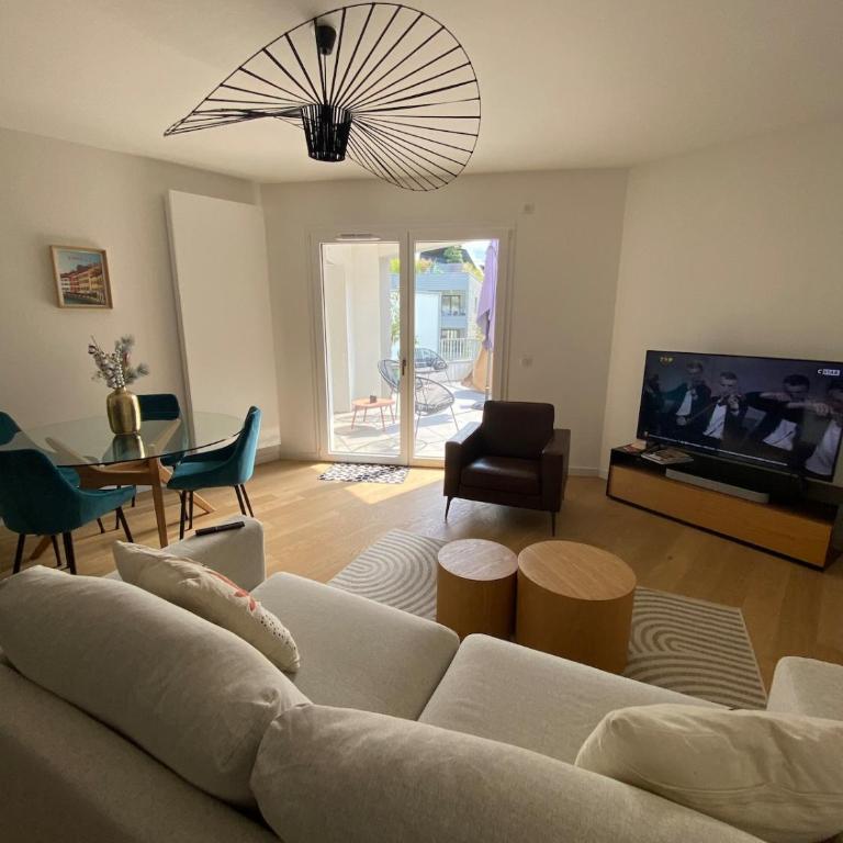 Pépites Suites - LA SCENE DU LAC - Deux pièces haut de gamme avec garage privée - Appartement 2 Chambres - 11