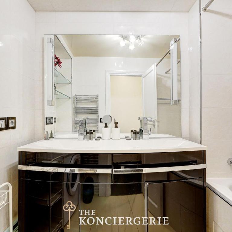 Appartement Familial au centre de Paris - Saint Martin - Appartement - 10