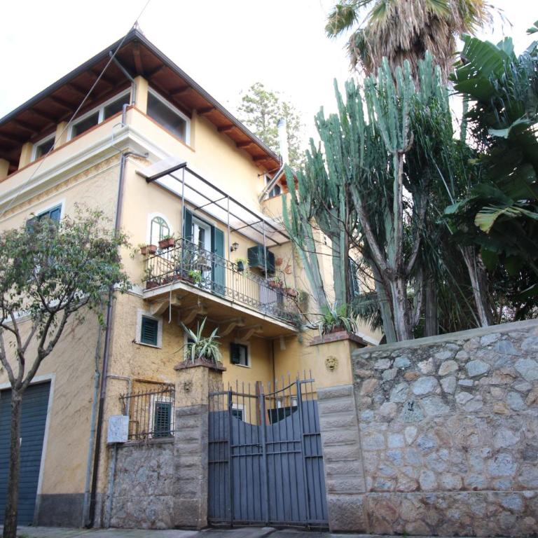 Sara Accommodation - Appartamento con Balcone - 26