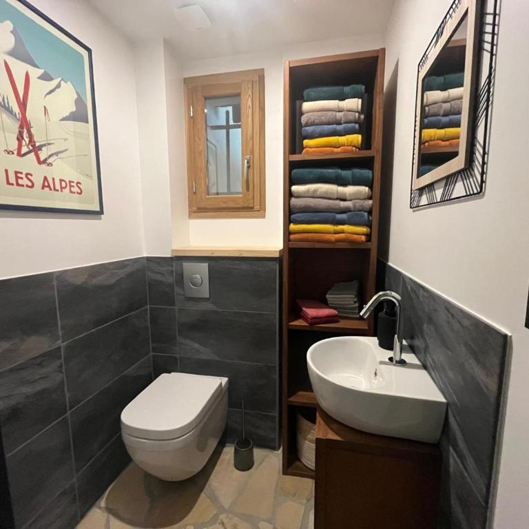 Gîtes du Grand Replomb, Piscine et Jacuzzi - Maison de Vacances - 3