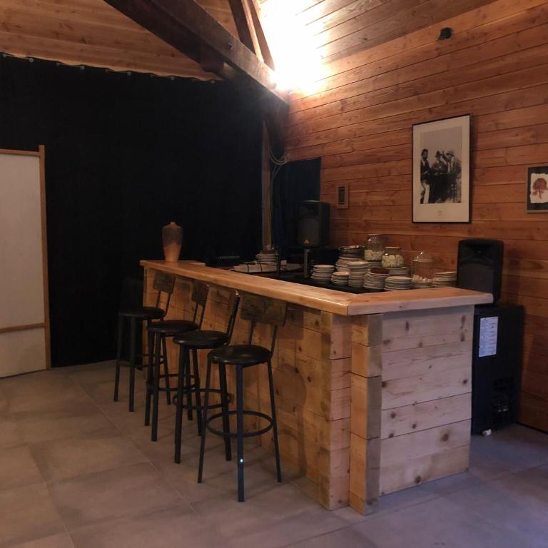 Gîtes du Grand Replomb, Piscine et Jacuzzi - Maison de Vacances - 6