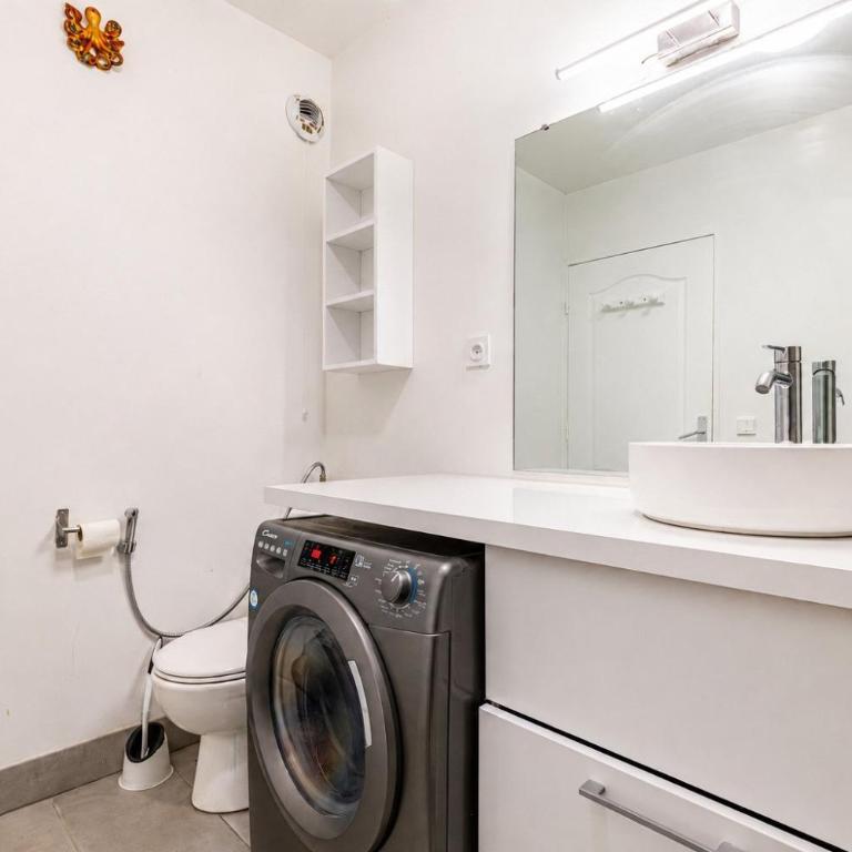 GuestReady - Bright stay in the 17th arr. - Two-Bedroom Apartment - 13