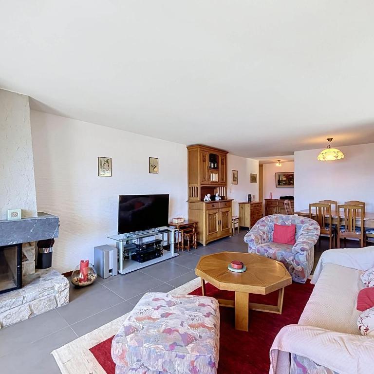 Concorde 123 Ski In 2 Bedroom Apartment in Verbier with Mountain Views and Fireplace - Appartement - 1