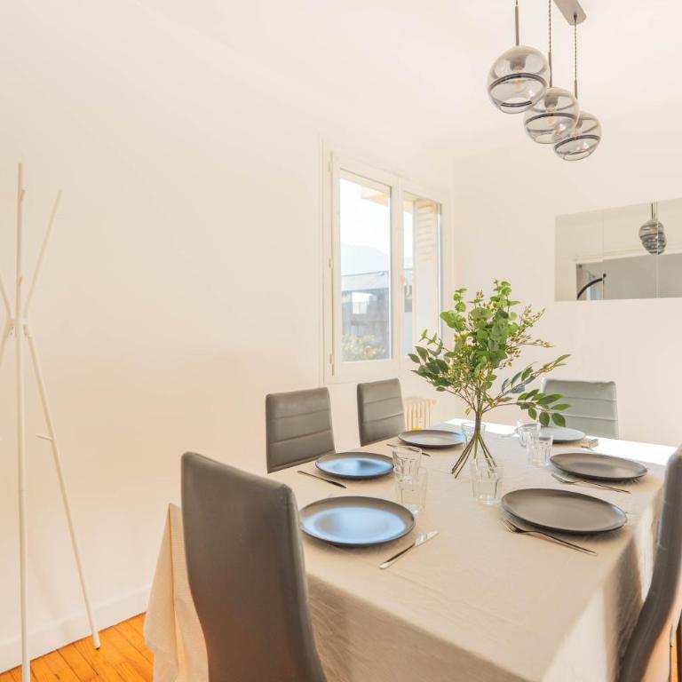 Apartment T3 bis City center Thermal spa Aix les bains - Appartement 2 Chambres - 19