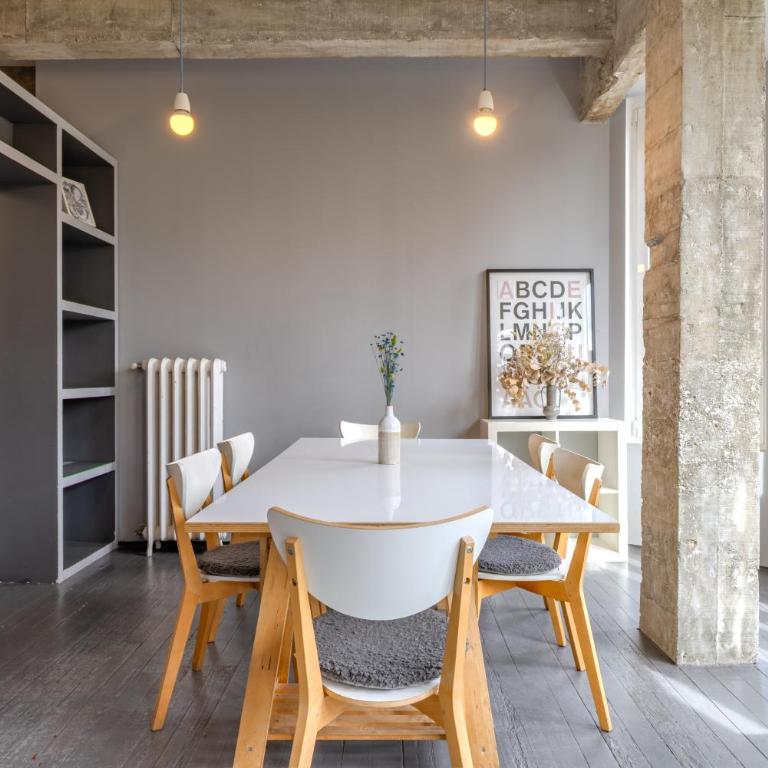 San Sebastian playa Zurriola-NO PARTIES AT HOME-NO FIESTAS EN CASA-300 meters to the beach-90 m2 - Three-Bedroom Apartment - 7