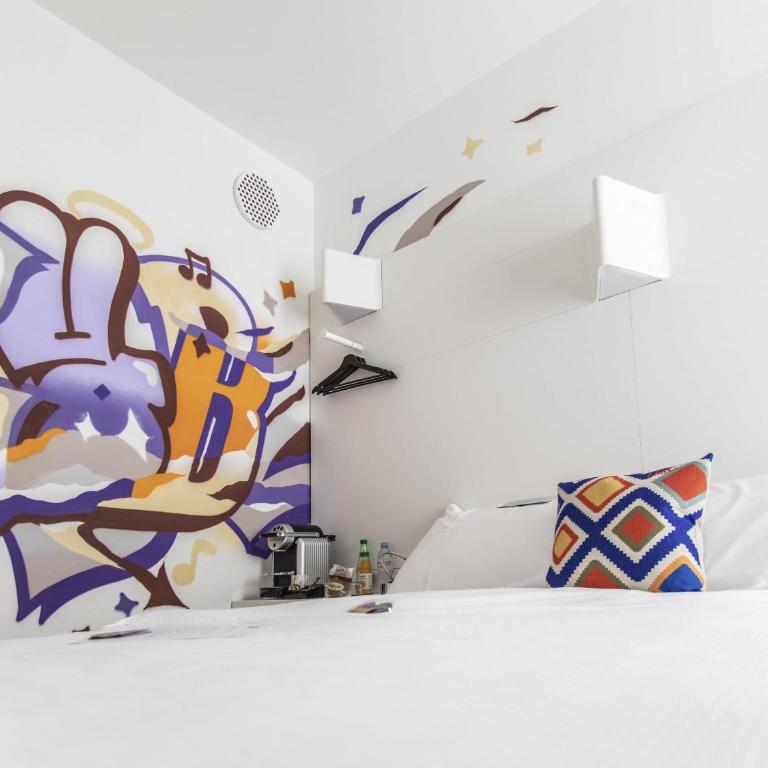 ibis Styles Lausanne Center MadHouse - Zimmer mit Queensize-Bett - 2