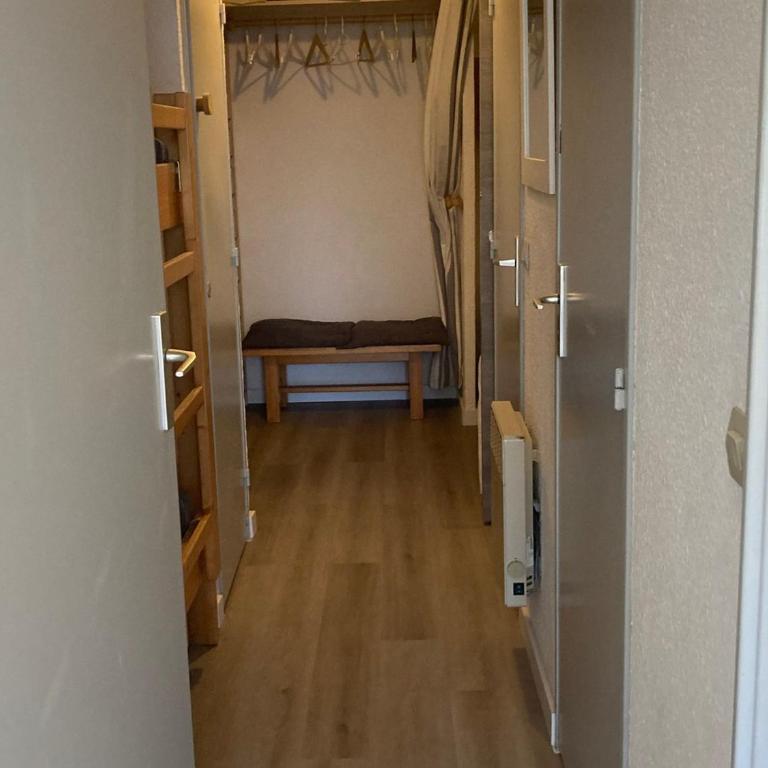Appartement 6 pers, 1 cabine, au pied des pistes, balcon, ascenseur - Appartement 1 Chambre - 9